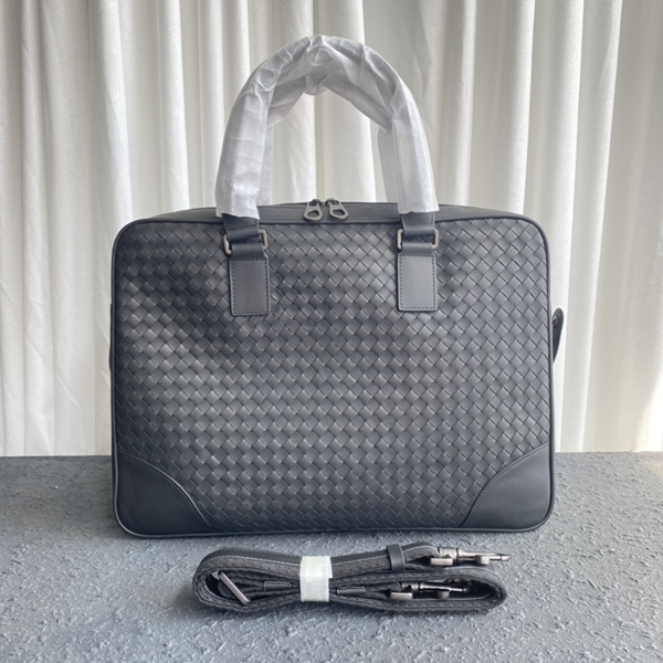 ボッテガヴェネタバッグ全体デザイン